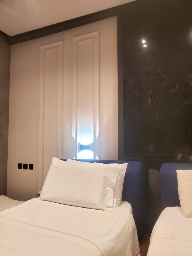 Remarkable Apartment Τίρανα Εξωτερικό φωτογραφία