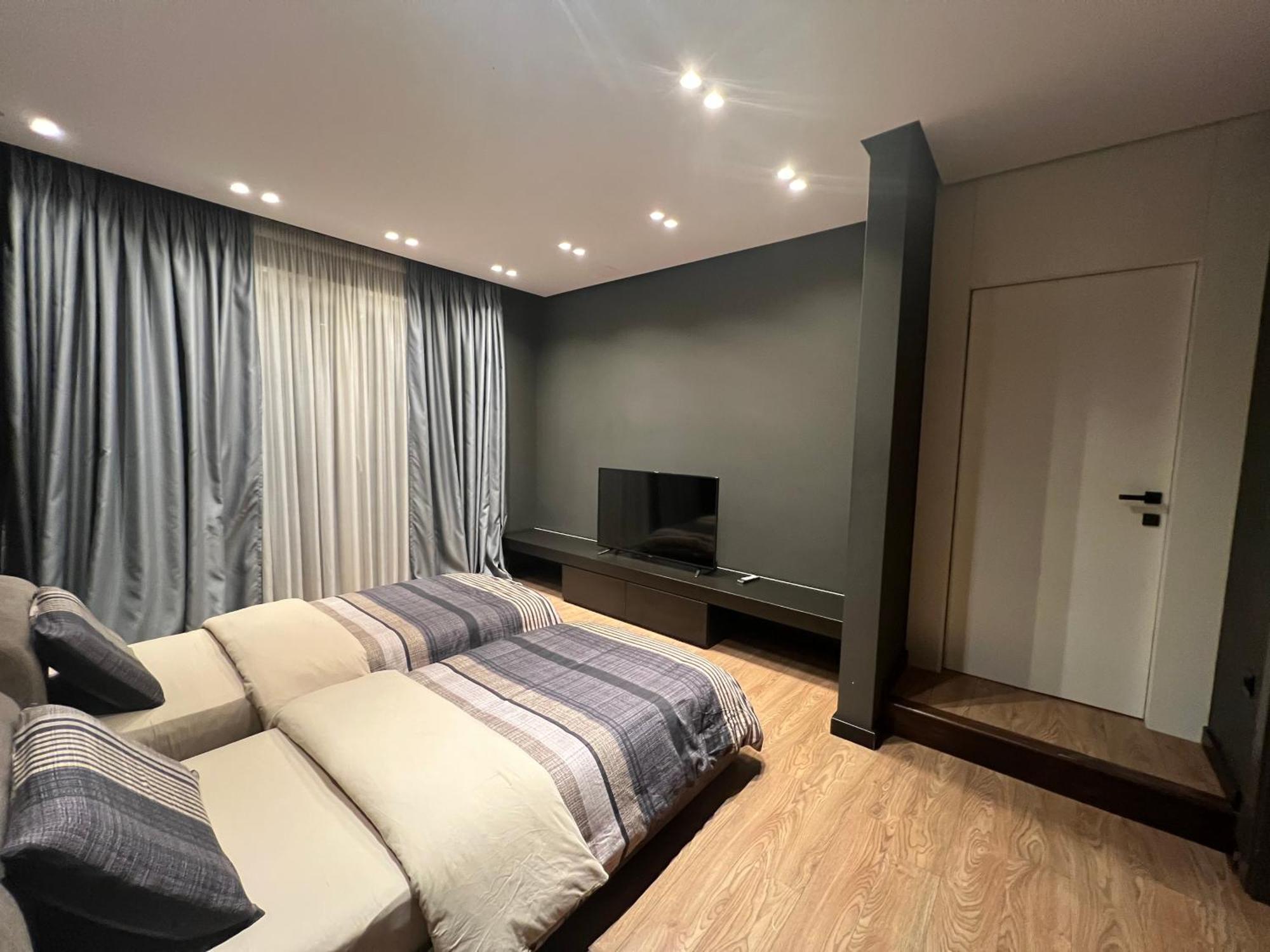 Remarkable Apartment Τίρανα Εξωτερικό φωτογραφία