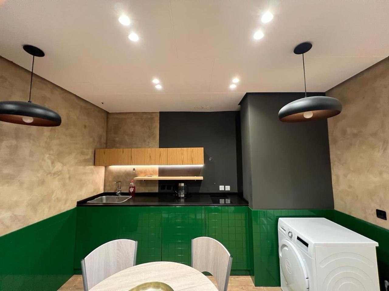 Remarkable Apartment Τίρανα Εξωτερικό φωτογραφία