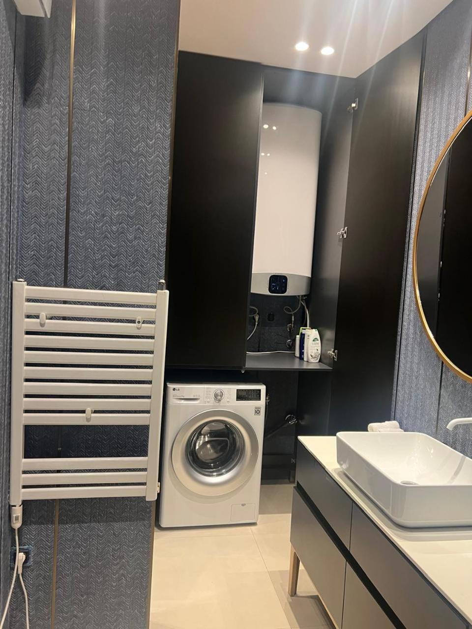 Remarkable Apartment Τίρανα Εξωτερικό φωτογραφία